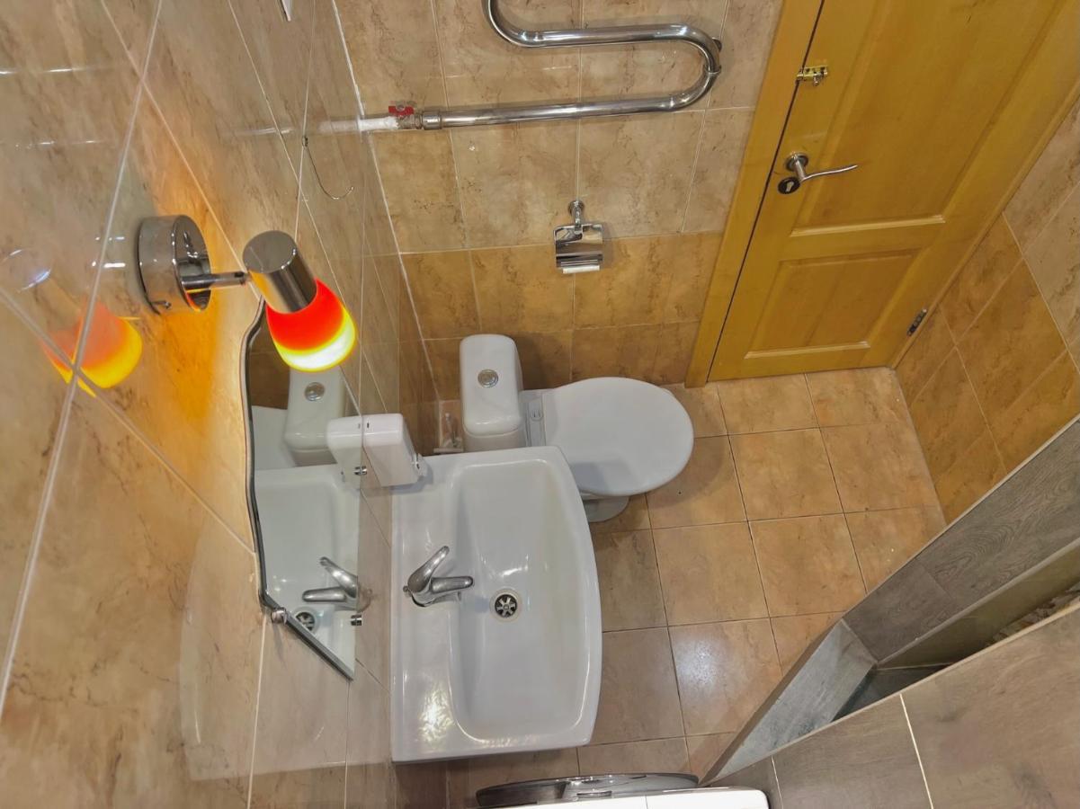 Pechersky Hostel Kiev Dış mekan fotoğraf