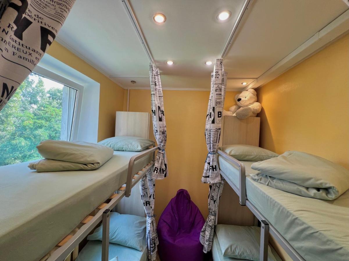 Pechersky Hostel Kiev Dış mekan fotoğraf